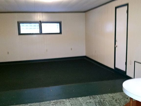 Living Area - Overview