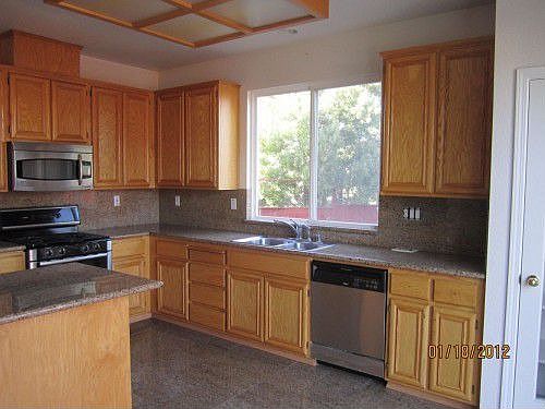 5th image of 2463 Woodhill Dr