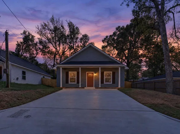257 W Jeanette Ave, Gladewater, TX 75647