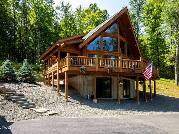 148 Tanbark Dr, Greentown, PA 18426