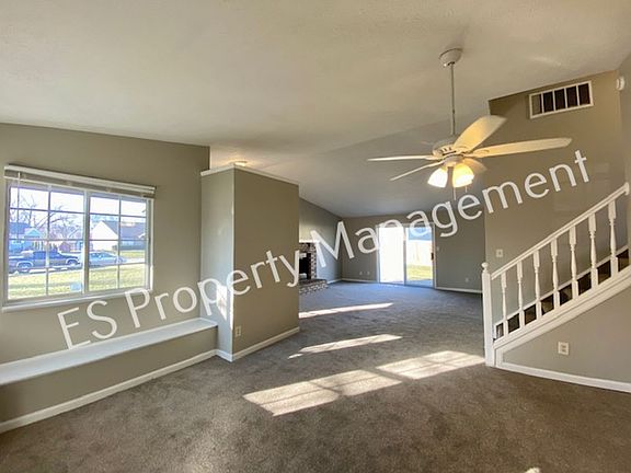 4th image of 10044 Lone Wolf Dr