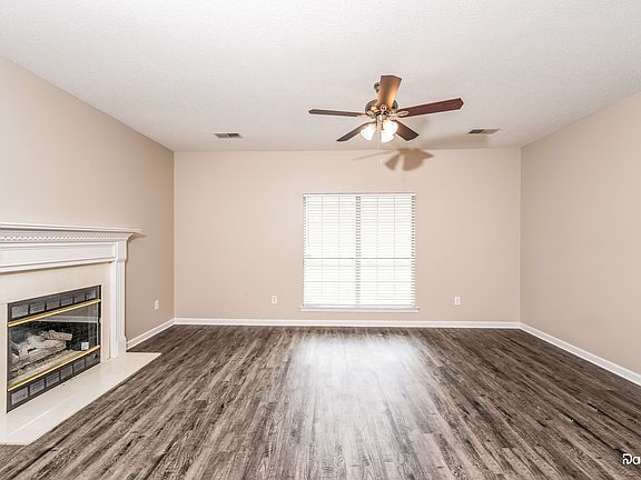 5th image of 5090 Nicholas Dr