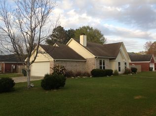 1711 S Bay St, Foley, AL 36535