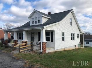 2513 Grit Rd, Hurt, VA 24563