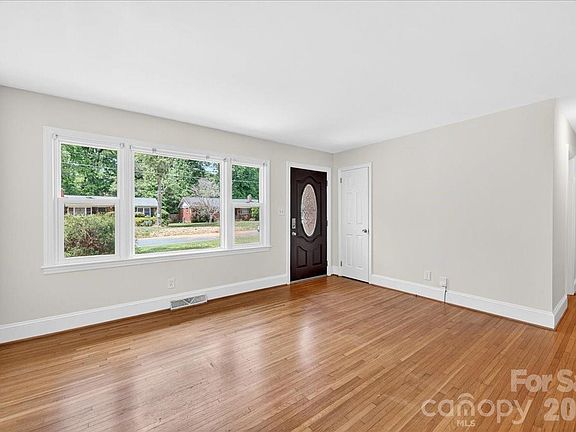 5th image of 5413 Gwynne Ave