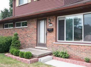 1202 S Wilson Ave, Royal Oak, MI