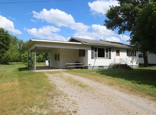 492 N Elevator Rd, Linwood, MI 48634