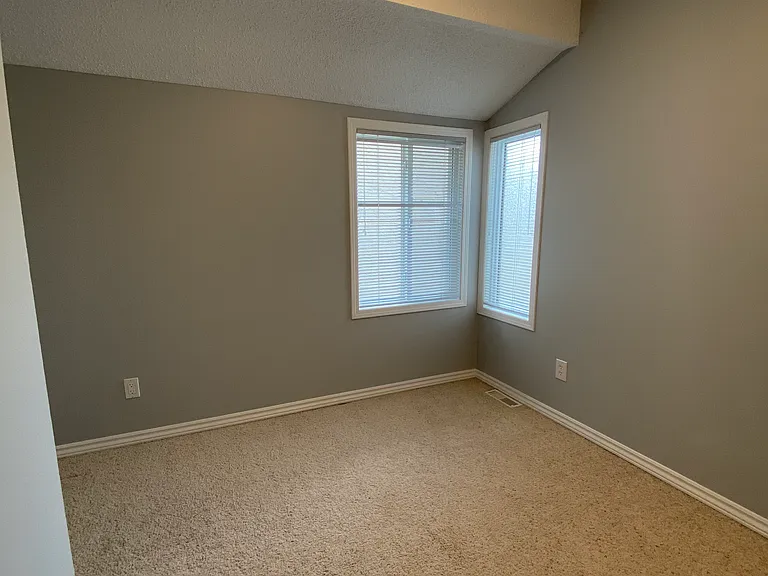 829 Coach Bluff Cres SW #502 — Photo 17