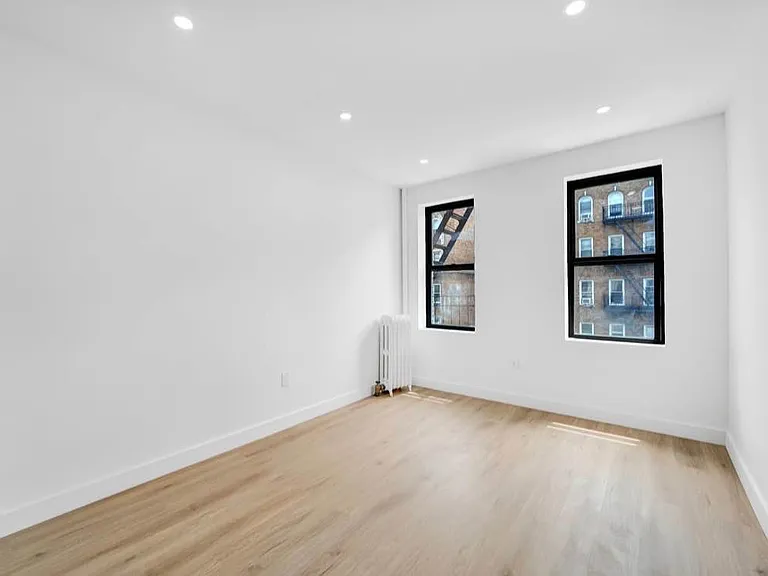 617 W 170th St #4C — Photo 6
