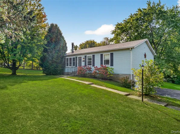 10 Flood Drive, Amenia, NY 12501