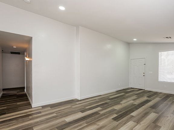 4th image of 6417 W Magnolia St