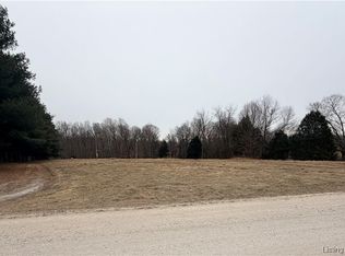 8586 South Sellers Lane, Pekin, IN 47165