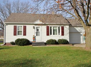 325 1st St, Luxemburg, WI 54217