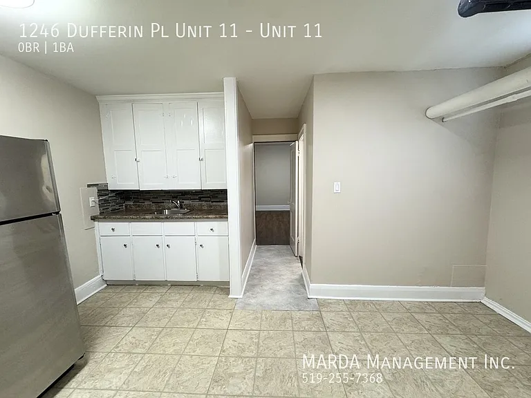 1246 Dufferin Pl #11 — Photo 14