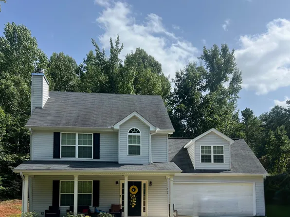 5506 Buckberry Dr, Gillsville, GA 30543