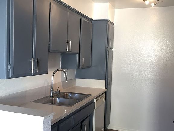 2nd image of 7061 Whitsett Ave APT 204
