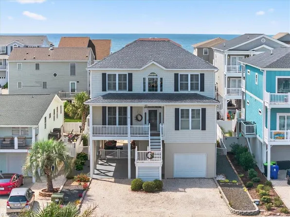 114 E 2nd St, Ocean Isle Beach, NC 28469