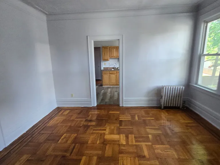 32-34 Kenmore Ave #2R — Photo 7