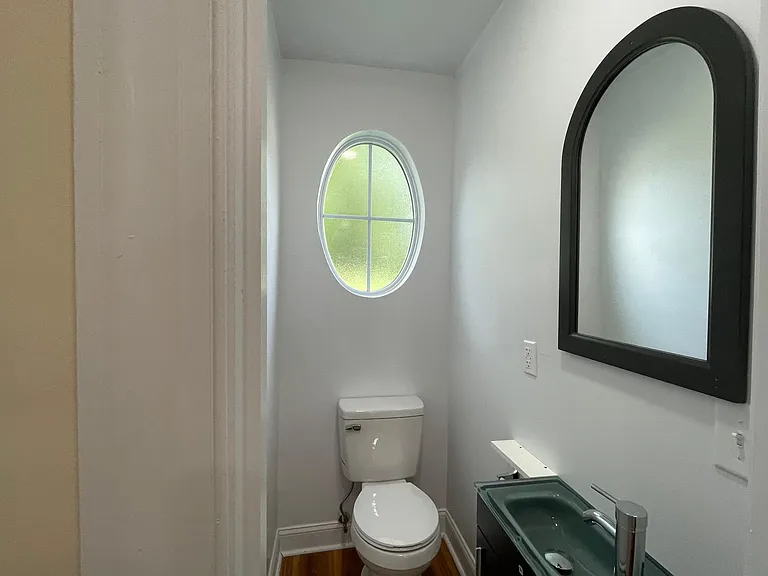 604 Avery St — Photo 20