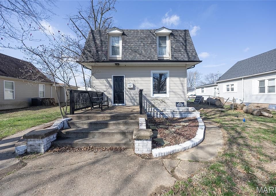 1st image of 407 Jefferson Ave