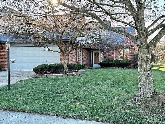 2nd image of 355 Weathersfield Dr