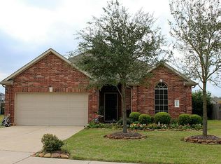 1904 Vineyard Bend Ct, Pearland, TX 77581