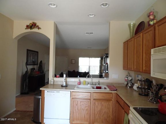 5th image of 3077 W Silver Creek Dr