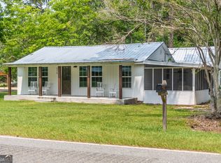 6429-6427 Youmans Chapel Rd, Blackshear, GA 31516