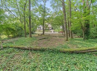 127 Valencia St, Cincinnati, OH 45219