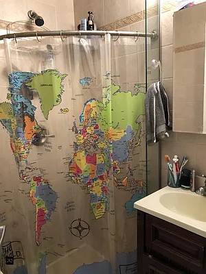 Rented by R New York | media 44