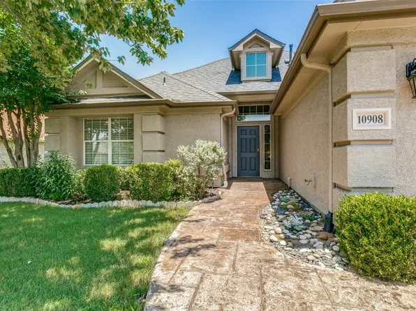 10908 Southerland Dr, Denton, TX 76207