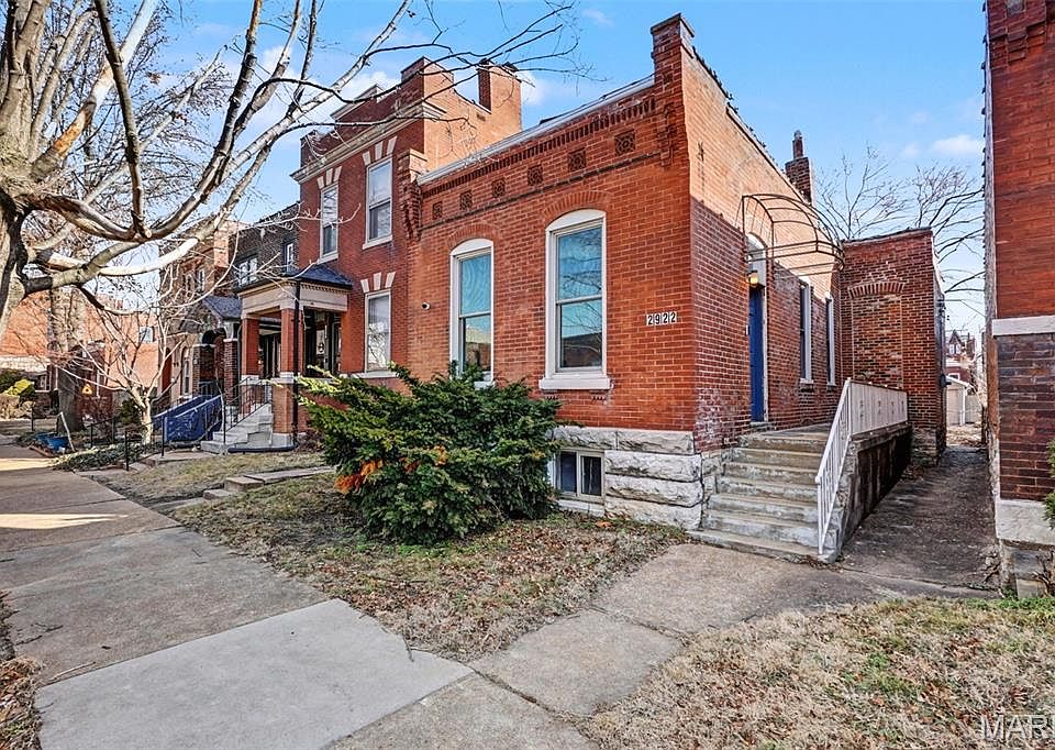 1st image of 2922 Virginia Ave