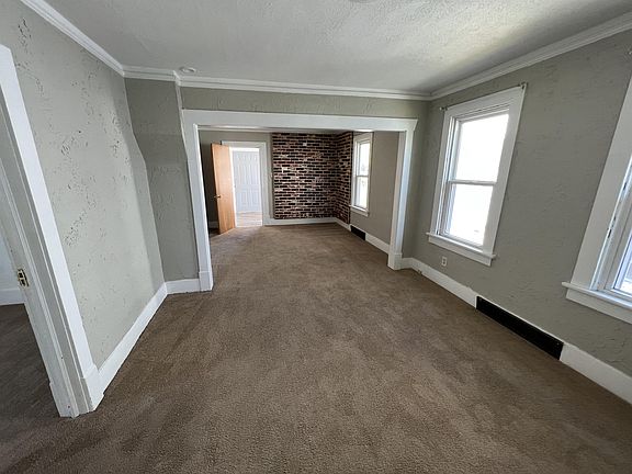 5th image of 1706 Colorado Ave NE Unit 1