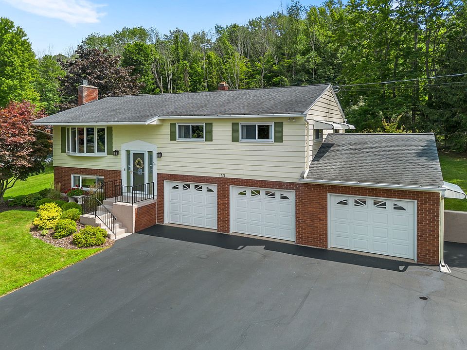 1st image of 1221 Murray Hill Rd