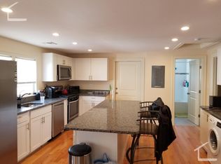 10 Nonantum St #2, Newton, MA 02458