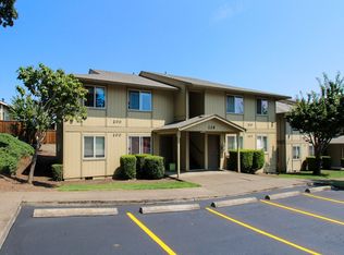 228 Stoneway Ter NW #100, Salem, OR 97304
