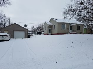 1714 Locke Ave, Waterloo, IA 50702