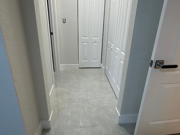 3rd image of 15476 SW 8th Way