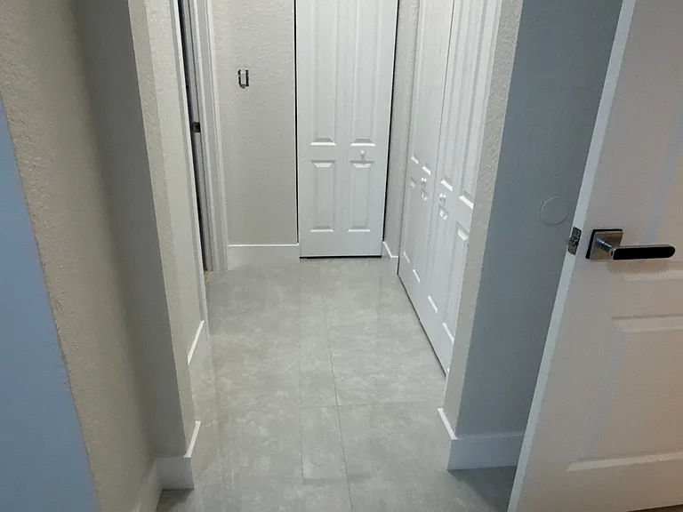 15476 SW 8th Way — Photo 3