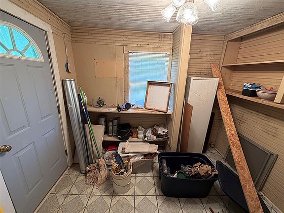 18th image of 501 E Seminole Ave