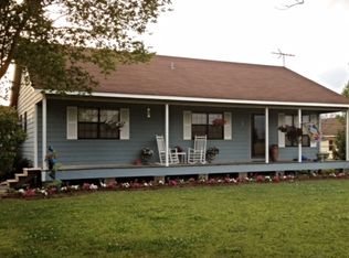 1214 Schexnyder Rd, Mansura, LA 71350