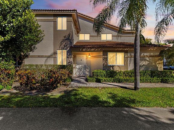 2nd image of 6700 Via Regina