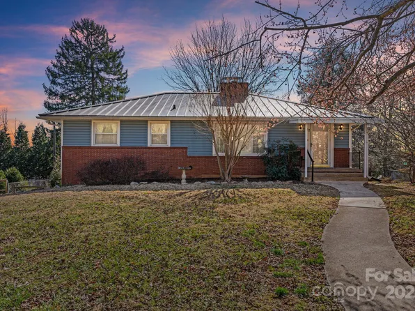 62 Clarendon Rd, Asheville, NC 28806