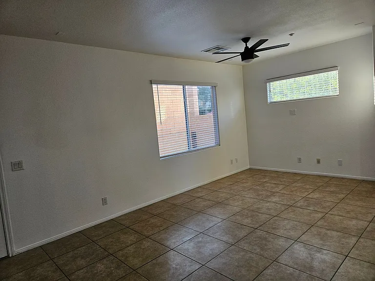 7349 Trailside Park Ct — Photo 46