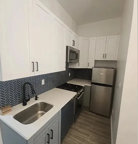 40 W 96th St #1A — Photo 2