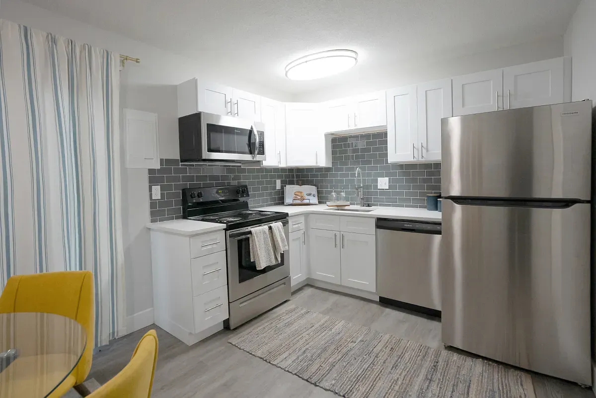 Spanish Lake Townhomes — Photo 3