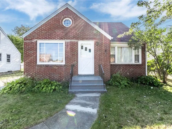 63 Wilshire Rd, Cheektowaga, NY 14225