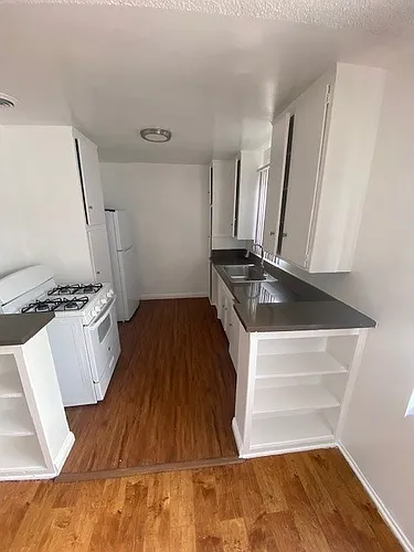 Floor plan 2 Bedroom. 1 Bath. 0 Half