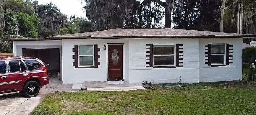 1st image of 523 Colfax Dr