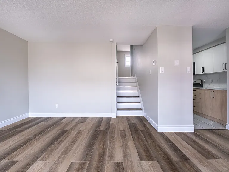 21 Holborn Dr — Photo 16